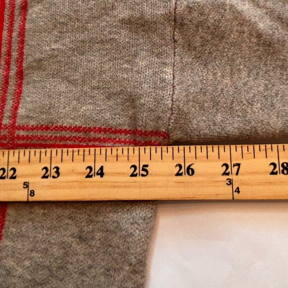 TAHARI Light Gray & Red Plaid 3/4 Cuffed Sleeve Scoop Neck Sweater Size 2X - Picture 6 of 7